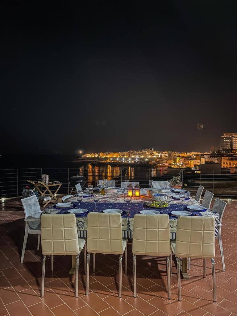 Hotel Palace Vista Mare ガリポリ エクステリア 写真
